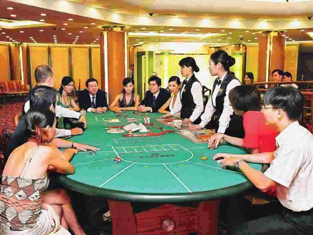 Golden Castle Casino and Hotel trai nghiem kho quen